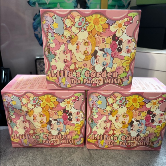 Lilia's Garden Tea Party Mini/Blind Box/Authentic - Picture 1 of 4
